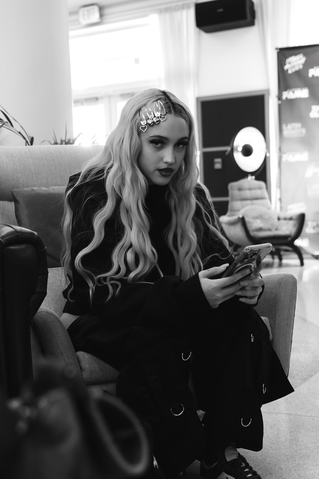 Signature Studio Photography Experience – Premium Edition